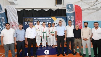 ZAFER BAYRAMI JUDO TURNUVASI SEYDİŞEHİR’DE YAPILDI