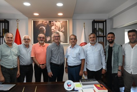 TÜRKİYE SPOR YAZARLARI DERNEĞİNDEN BAŞKAN USTAOĞLU’NA ZİYARET